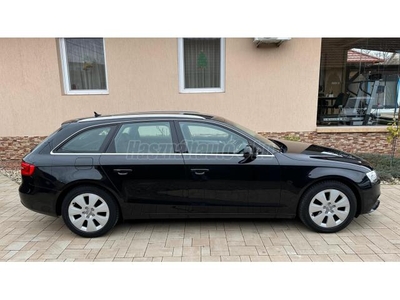 AUDI A4 Avant 2.0 TDI Design S-tronic Makulátlan autó-Gyári fény-Téli-Nyári kerék-Bőr-Navi-Szervízkönyv