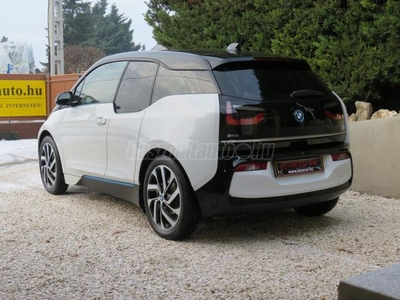 BMW I3 94Ah (Automata) CCS-HŐSZIVATTYÚ-TÖKÉLETES ÁLLAPOT-82.540 KM-TÉLI/NYÁRI GARNITÚRA FELNIN