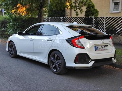 HONDA CIVIC 1.0 T Elegance Navi CVT