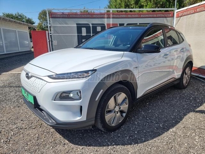 HYUNDAI KONA EV 39kWh Comfort Plus Adaptiv tempomat Fűt.ülés Led fényszóró