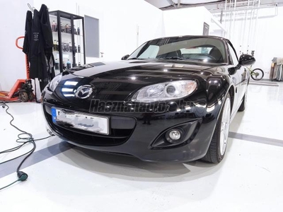 MAZDA MX-5 2.0i 16V Revolution Bose. Recaro. Xenon