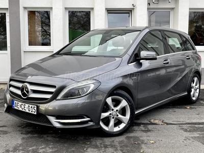 MERCEDES-BENZ B 200 CDI BlueEFFICIENCY Gyönyörű állapot/Első tulajdonos/Végig szervizelt/Tolatókamera