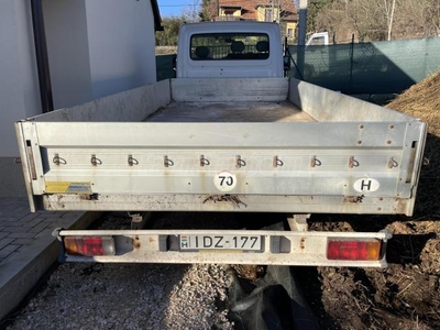 RENAULT MASTER 2.5