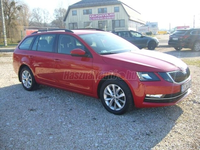 SKODA OCTAVIA Combi 1.6 CR TDI Style SZ.KÖNYV.MAGYARORSZÁGI.1 TULAJ.NAGY KIJELZŐ.ÜLÉSFŰTÉS.PARKRADAR ELŐL-HÁTUL.TEMPO