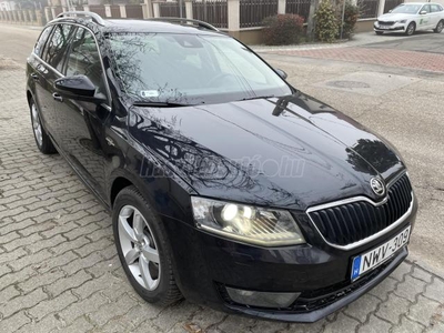 SKODA OCTAVIA Combi 1.8 TSI L&K DSG Új korától magyar. vezetett szervíz.üvegtető.vonóhorog.7fokozatú DSG.xenon