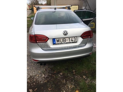 VOLKSWAGEN JETTA VI 1.4 TSI Highline DSG