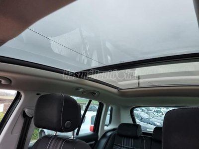 VOLKSWAGEN TIGUAN 2.0 TDI BMT SCR Comfortline Sky Lounge tető . 0 ft tól hitelre is . garanciával . ingyenes revíziókkal