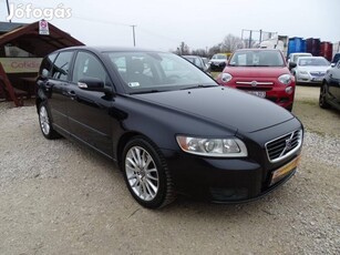 Volvo V50 2.0 D Momentum Csere-Beszámítás!