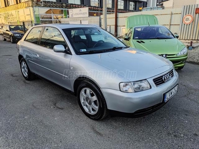 AUDI A3 1.6 Ambiente