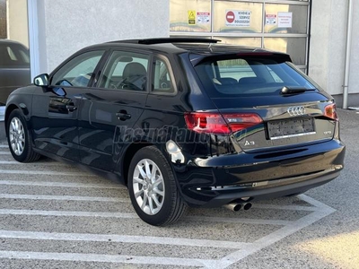 AUDI A3 Sportback 1.4 TFSI Ambiente 150.000 Km. Szervízkönyv Led Xenon Panoráma Újszerű Állapot