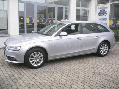 AUDI A4 Avant 2.0 TDI Attraction