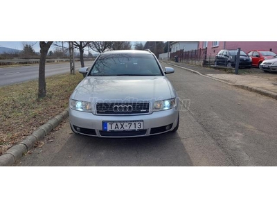 AUDI A4 Avant 2.5 V6 TDI quattro S- line