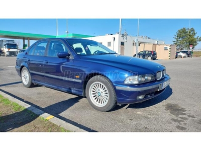 BMW 520i