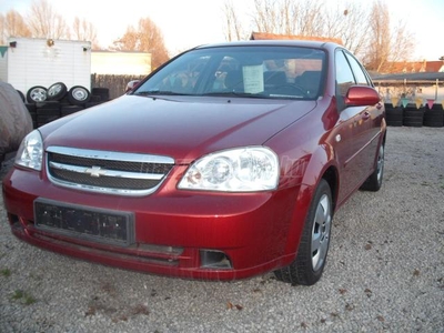 CHEVROLET LACETTI Sedan 1.4 16V Plus 39.000 KM