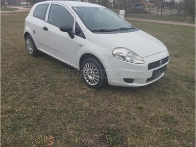 FIAT PUNTO Grande1.2 8V Actual