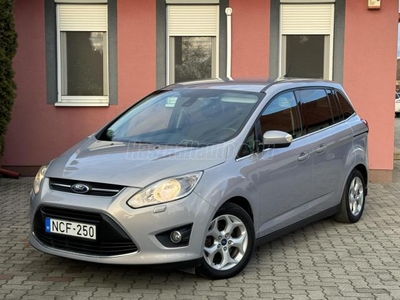 FORD C-MAX Grand1.6 TDCi Titanium [7 személy] KAMERA-RADAR-NAVI