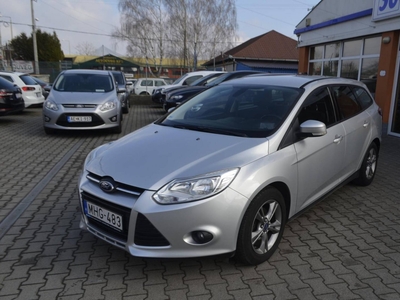 Ford Focus 1.6 TDCi Trend Frissen Cserélt Vezér...