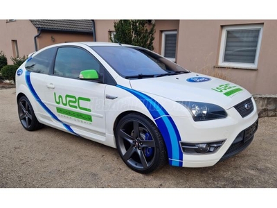 FORD FOCUS 2.5 turbo ST WRC edition