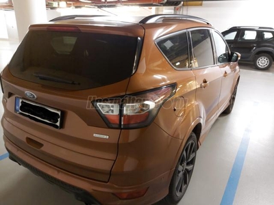 FORD KUGA 1.5 EcoBoost ST-Line Black Edition