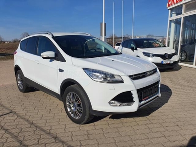 FORD KUGA 1.6 EcoBoost Titanium Technology 2WD FÉLBŐR. ÜLÉSFŰTÉS. XENON. USB