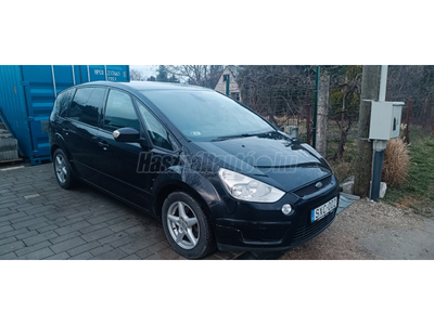 FORD S-MAX 2.0 TDCi Titanium