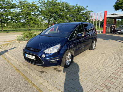 FORD S-MAX 2.0 TDCi Titanium