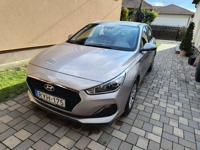 HYUNDAI I30 1.4 MPi Family '20