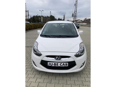 HYUNDAI IX 20 1.6 CRDI STYLE ülésfűtés. vonóhorog. friss műszaki. szkönyv. téli-nyári kerék