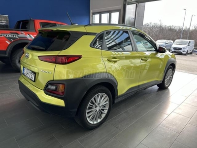 HYUNDAI KONA 1.6 T-GDi Premium DCT Magyar. Szervizkönyves