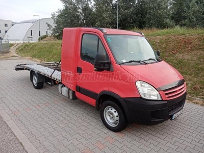 IVECO DAILY 35 S 18 3450 AUTÓMENTŐ!