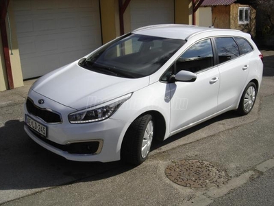 KIA CEE'D Ceed SW 1.6 CRDi LP Bronze Navigáció.kormány.ülésfütés.stb