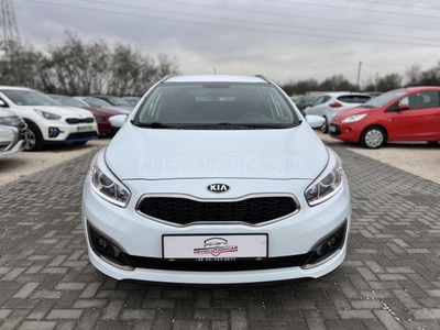 KIA CEE'D SW 1.6 GDI EX Prémium NAVI! KAMERA! ÜLÉS+KORMÁNYFŰTÉS! FÉLBŐR!