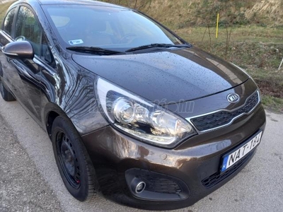 KIA RIO 1.4 CRDi EX Limited Kis fogyasztású .megbízható.hallk járású .gazdagon felszerelt.kellemes utazási é