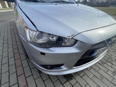 MITSUBISHI LANCER Sportback 1.6 Invite