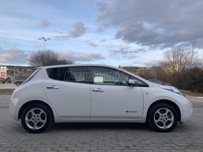 NISSAN LEAF Acenta 30 kWh (Automata)