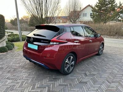 NISSAN LEAF Tekna 40kWh (Automata)