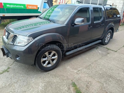 NISSAN NAVARA 4WD Double 2.5D XE