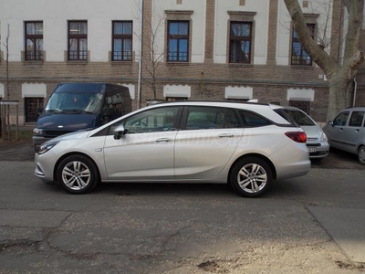 OPEL ASTRA K Sports Tourer 1.6 CDTI Innovation Navi.tempómat.radar