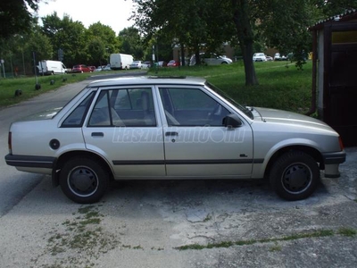 OPEL CORSA A 1.2 Swing