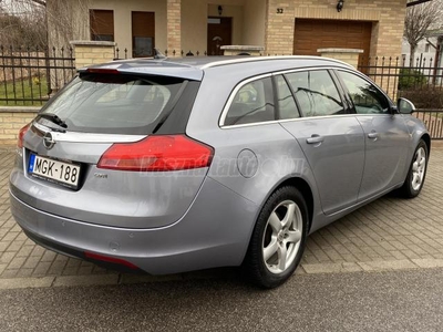 OPEL INSIGNIA 2.0 CDTI Sport