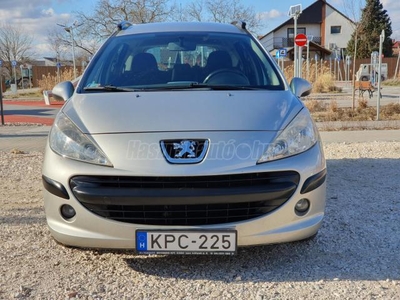 PEUGEOT 207 1.4 VTi Premium