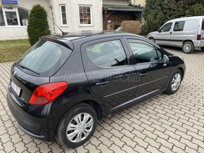 PEUGEOT 207 1.4 VTi Trendy