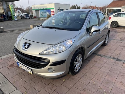 PEUGEOT 207 1.4 VTi Urban