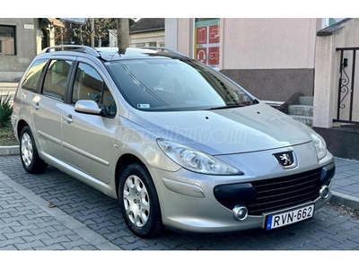 PEUGEOT 307 1.6 HDi D-Sign