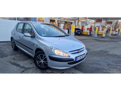 PEUGEOT 307 1.6 HDi Sportline