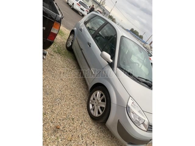 RENAULT SCENIC Scénic 2.0 Dynamique