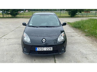 RENAULT TWINGO 1.2 16V Night&Day