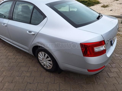 SKODA OCTAVIA 1.4 TSI Ambition DSG