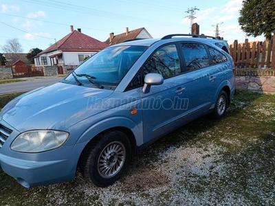 SSANGYONG RODIUS 2.7 270 Xdi Premium (Automata)