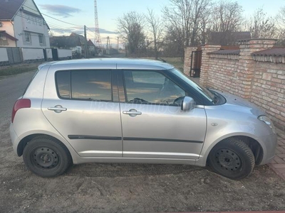 SUZUKI SWIFT 1.3 GC AC